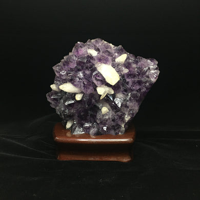 Amethyst With Caclite